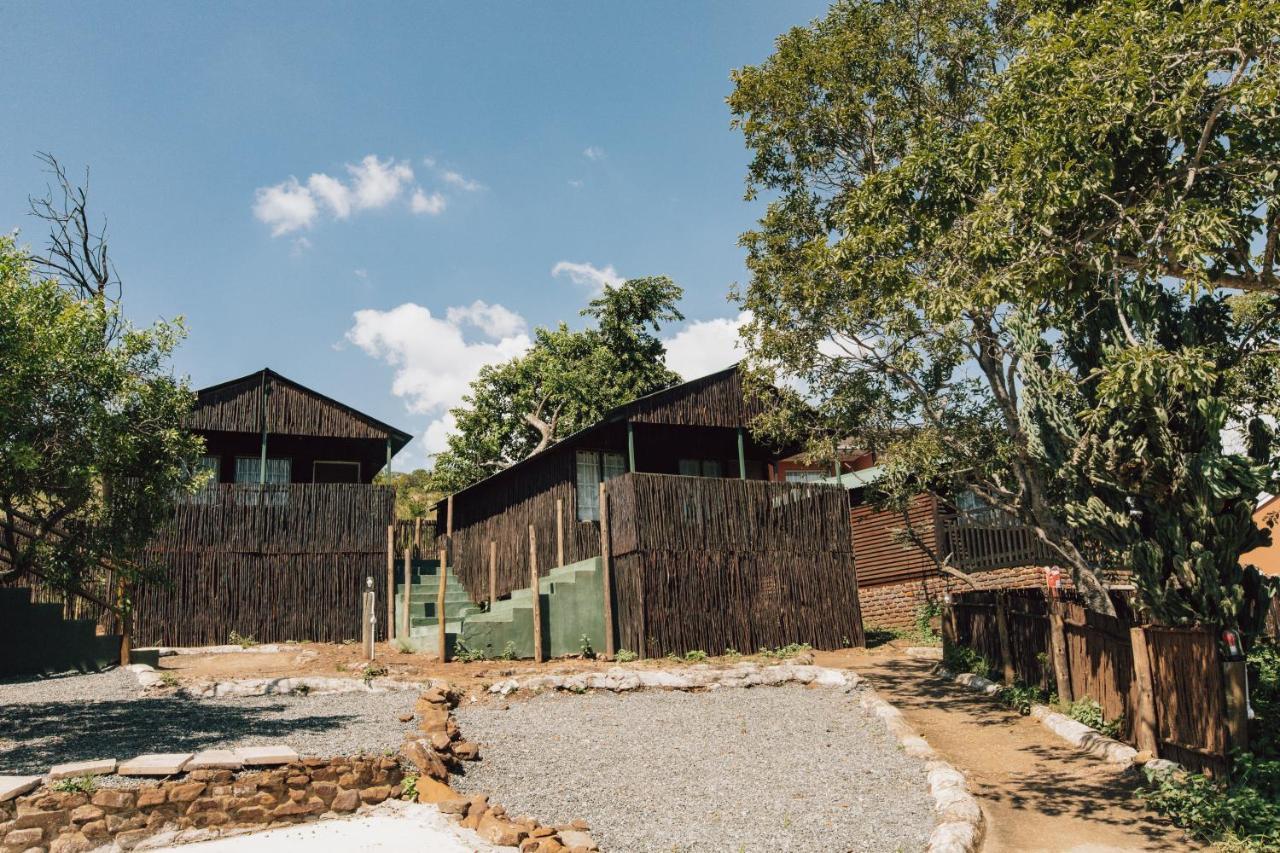 Pecan Bush Lodge Magaliesburg Exterior foto